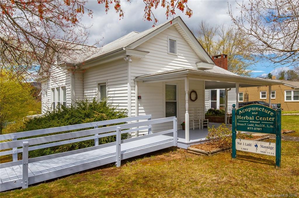 658 North Country Club Road Brevard, NC 28712 - Photo 5 of 24 Gallery Image 5