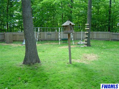 5836 Oak Fall Road Fort Wayne, IN 46845 - Photo 2 of 11
