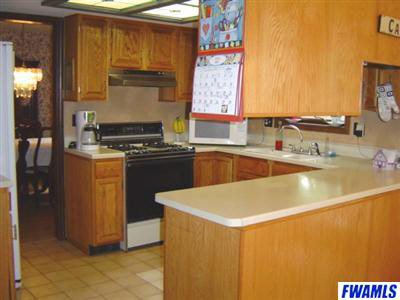 5836 Oak Fall Road Fort Wayne, IN 46845 - Photo 5 of 11