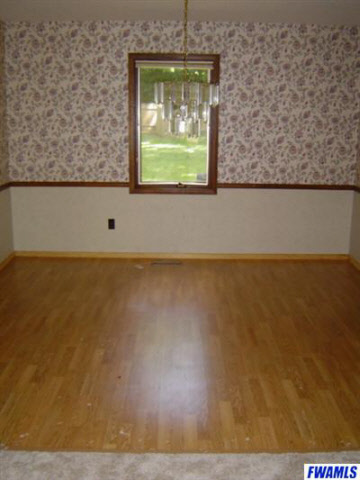 5836 Oak Fall Road Fort Wayne, IN 46845 - Photo 7 of 11