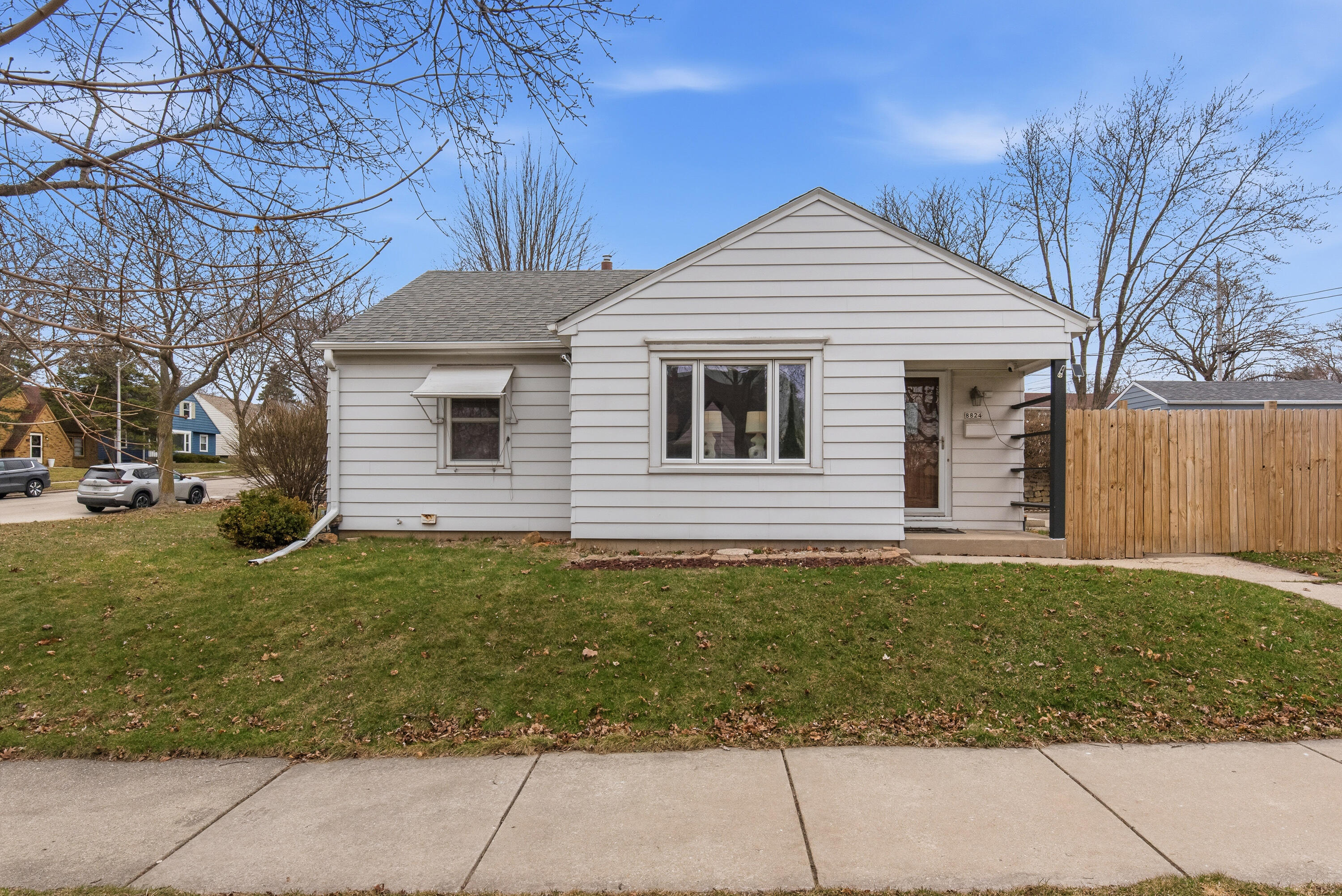 8824 W. Locust Street
