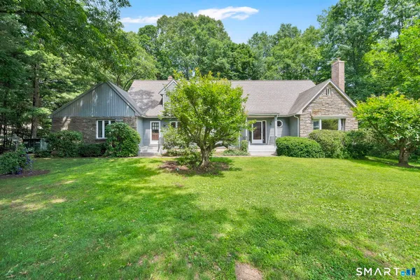$685,000 | 33 Woodmar Circle, South Windsor, CT 06074