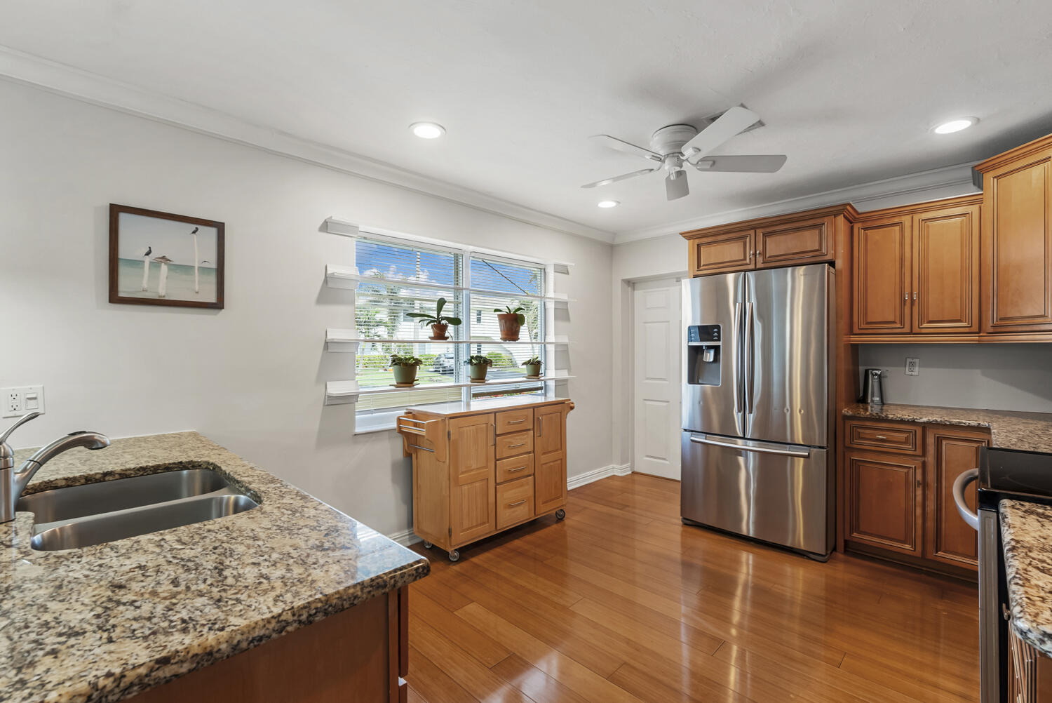 138 Quails Nest Road, Unit 1101 Naples, FL 34112 - Photo 12 of 55 Stainless & Granite