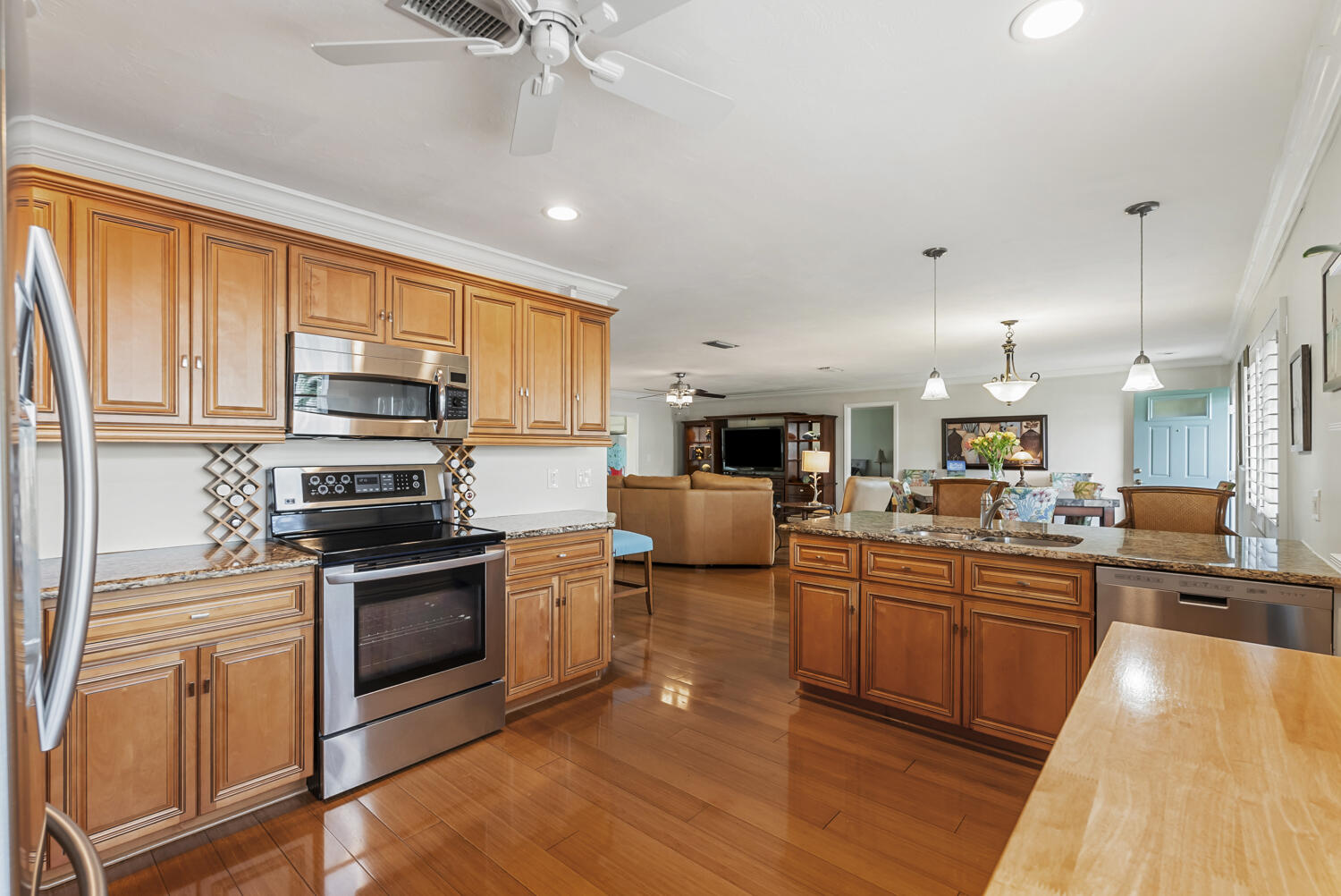 138 Quails Nest Road, Unit 1101 Naples, FL 34112 - Photo 14 of 55 Open kitchen