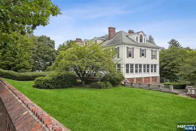 $13,500 | 25 Prospect Avenue, Montclair, NJ 07042