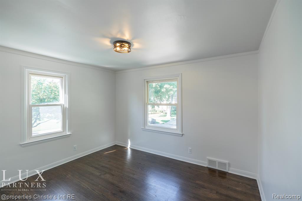 1389 Audubon Road Grosse Pointe Park, MI 48230 - Photo 20 of 26