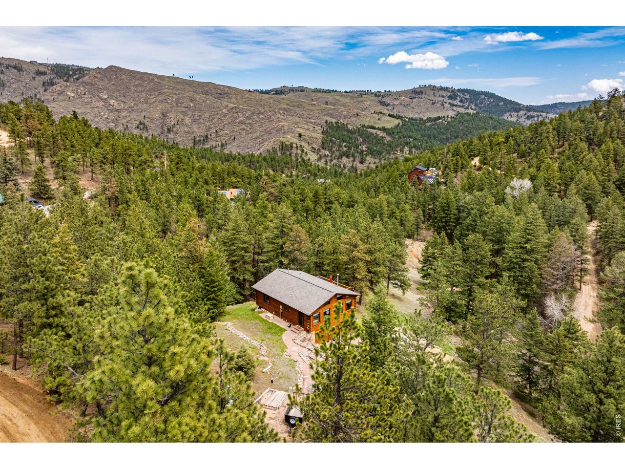 310 Wendelyn Way Boulder, CO 80302 - Photo 34 of 40 a view of a city with mountain
