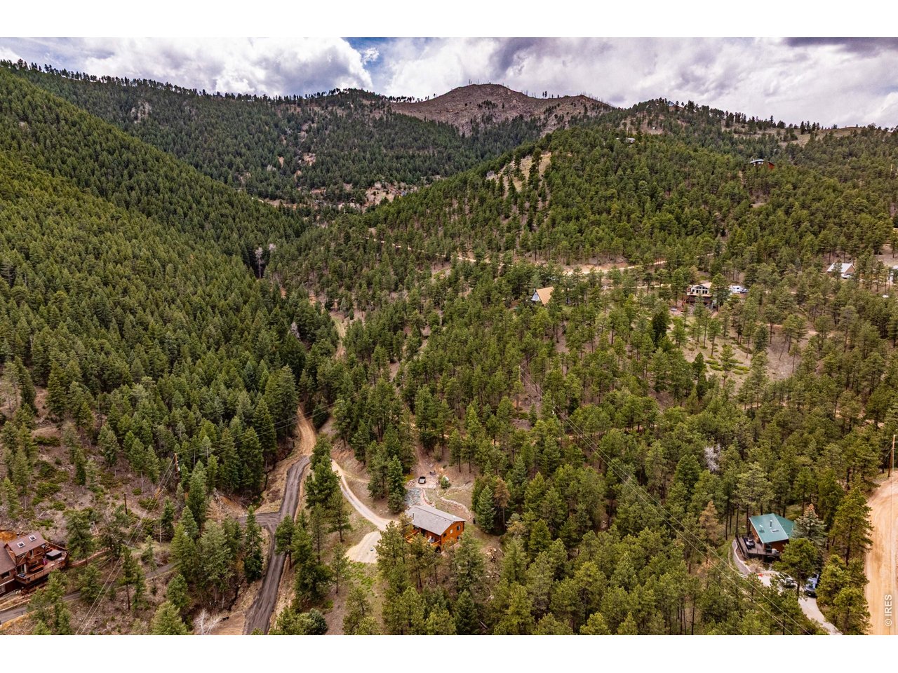 310 Wendelyn Way Boulder, CO 80302 - Photo 37 of 40 a view of a city with mountain
