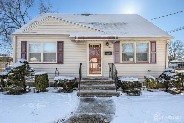 $400,000 | 63 Leeds Drive, South Plainfield, NJ 07080