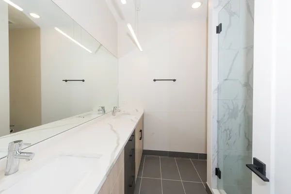 $1,288,000 | 3762 South Indiana Avenue, Chicago, IL 60653