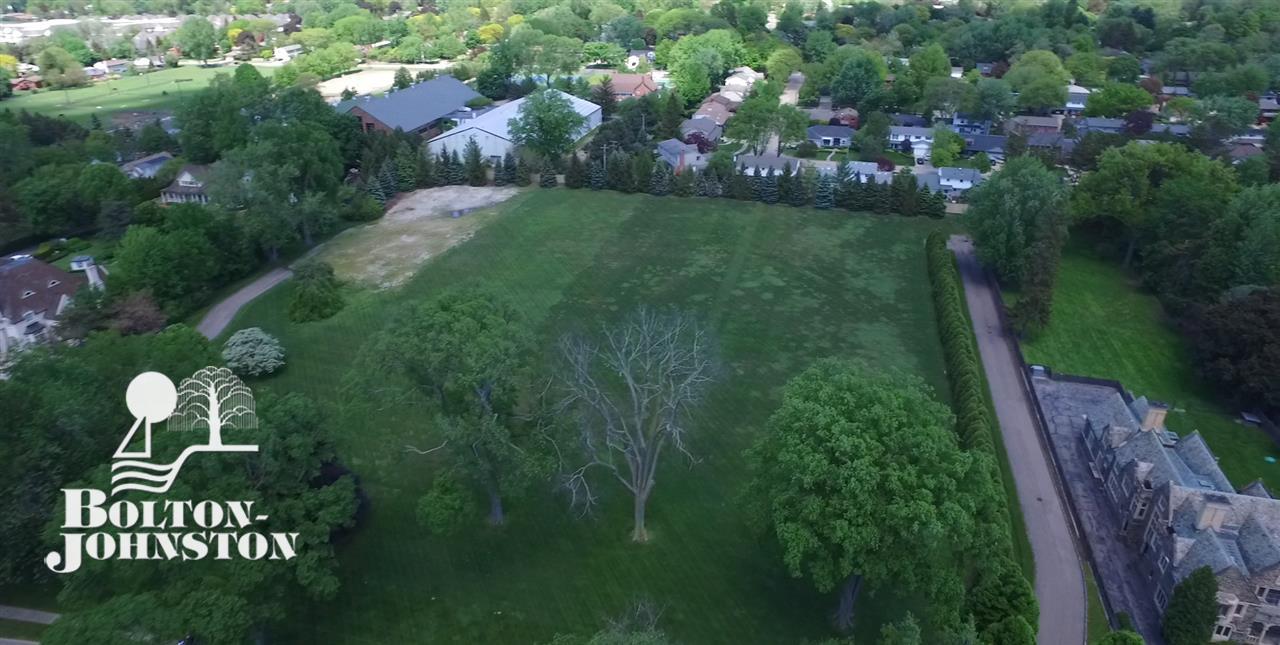 242 Provencal Road Grosse Pointe Farms, MI 48236 - Photo 13 of 25