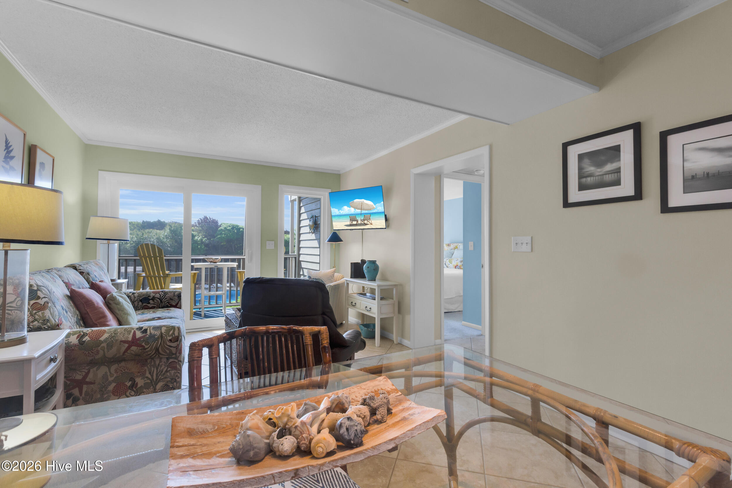 2509 West Fort Macon Road, Unit 102B Atlantic Beach, NC 28512 - Photo 11 of 41 Dining / Living Room