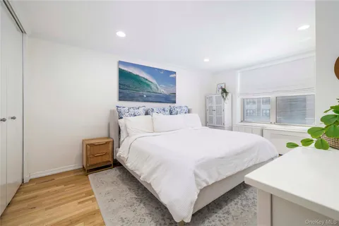 $599,000 | 410 East Broadway, Unit 3E, Long Beach, NY 11561