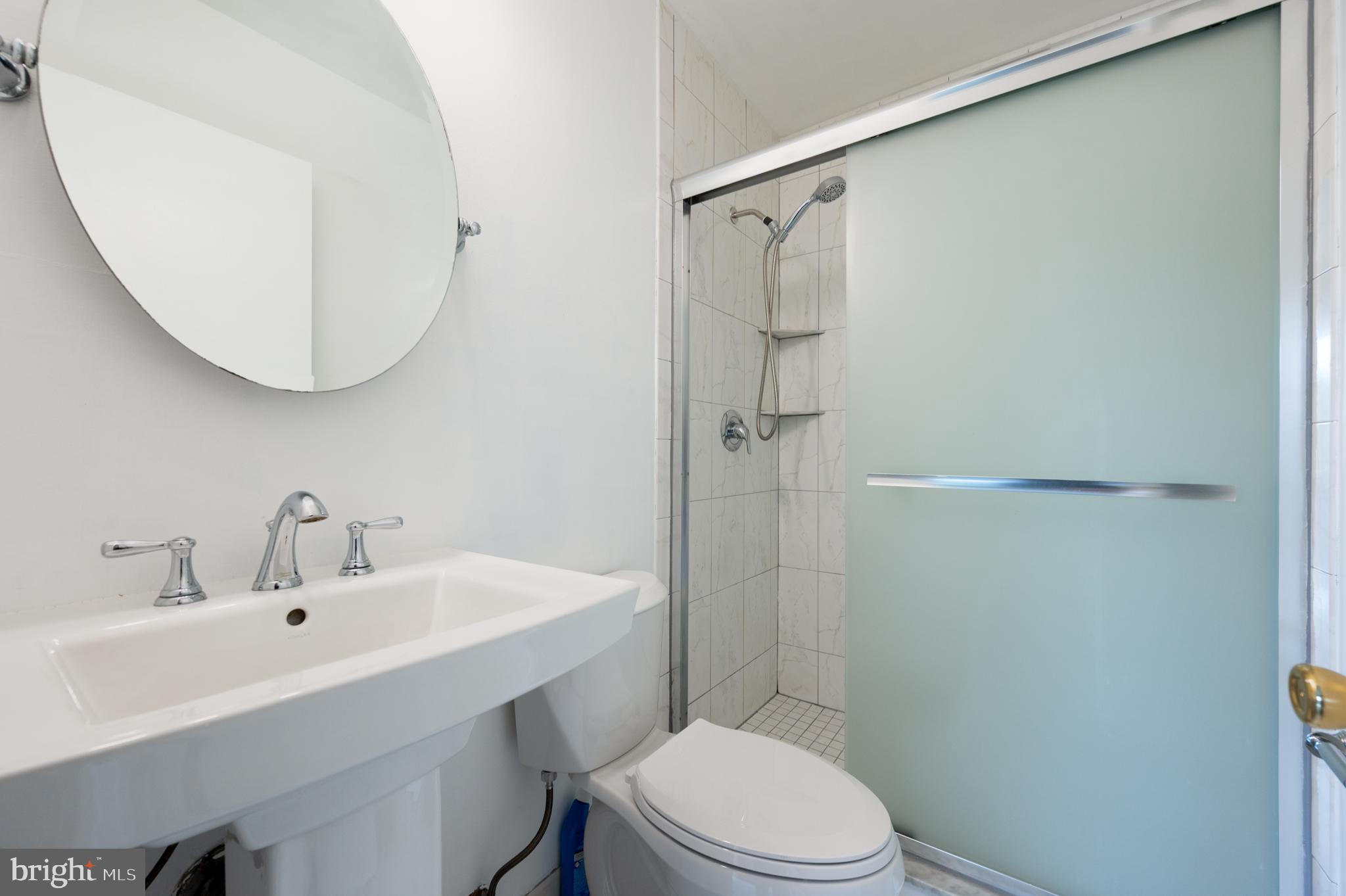 1008 Cedar Ridge Court Annapolis, MD 21403 - Photo 22 of 32 Owner's bath