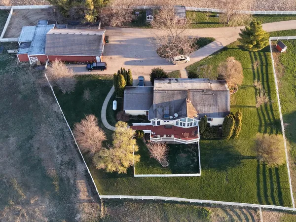 $1,274,130 | 17207 Chase Road, DeKalb, IL 60115