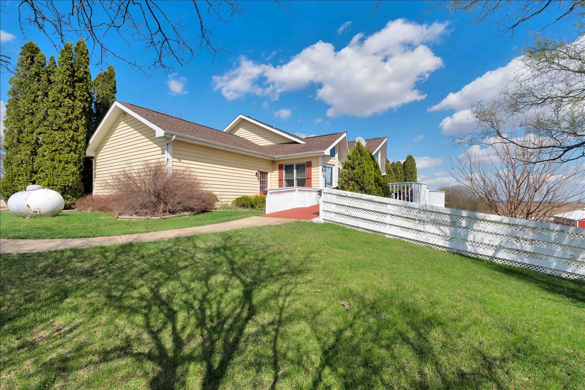 17207 Chase Road DeKalb, IL 60115 - Photo 23 of 79