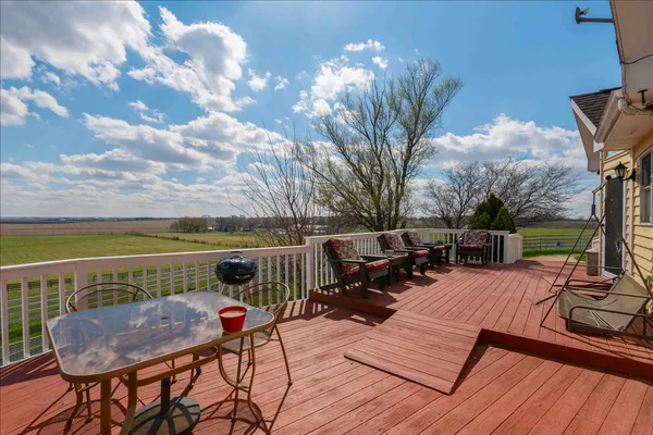 $1,274,130 | 17207 Chase Road, DeKalb, IL 60115