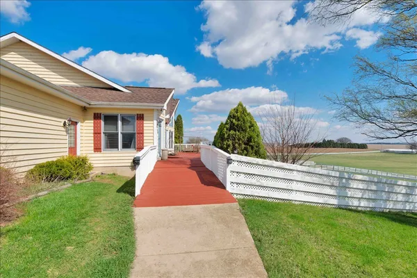 $1,274,130 | 17207 Chase Road, DeKalb, IL 60115