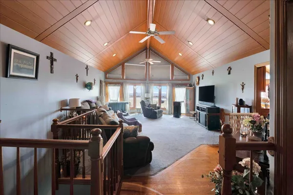 $1,274,130 | 17207 Chase Road, DeKalb, IL 60115