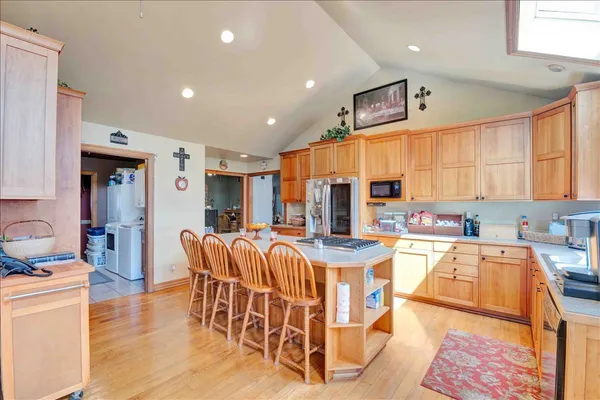 $1,274,130 | 17207 Chase Road, DeKalb, IL 60115