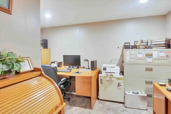 $1,274,130 | 17207 Chase Road, DeKalb, IL 60115