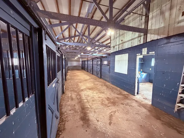 $1,274,130 | 17207 Chase Road, DeKalb, IL 60115