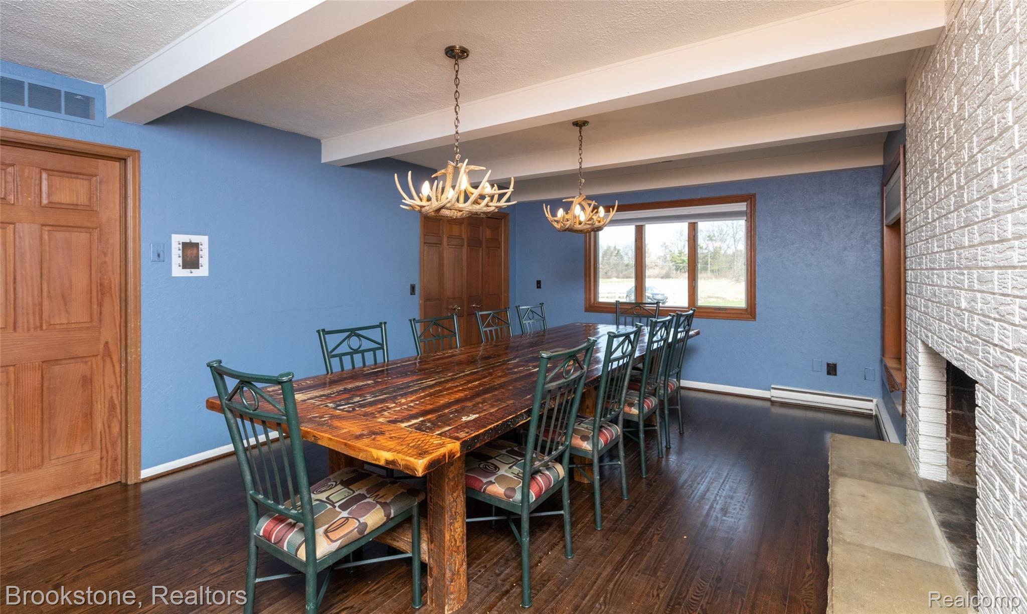 11511 Terrace Road Holly, MI 48442 - Photo 23 of 41 Dining Area is expansive and open to Kitchen