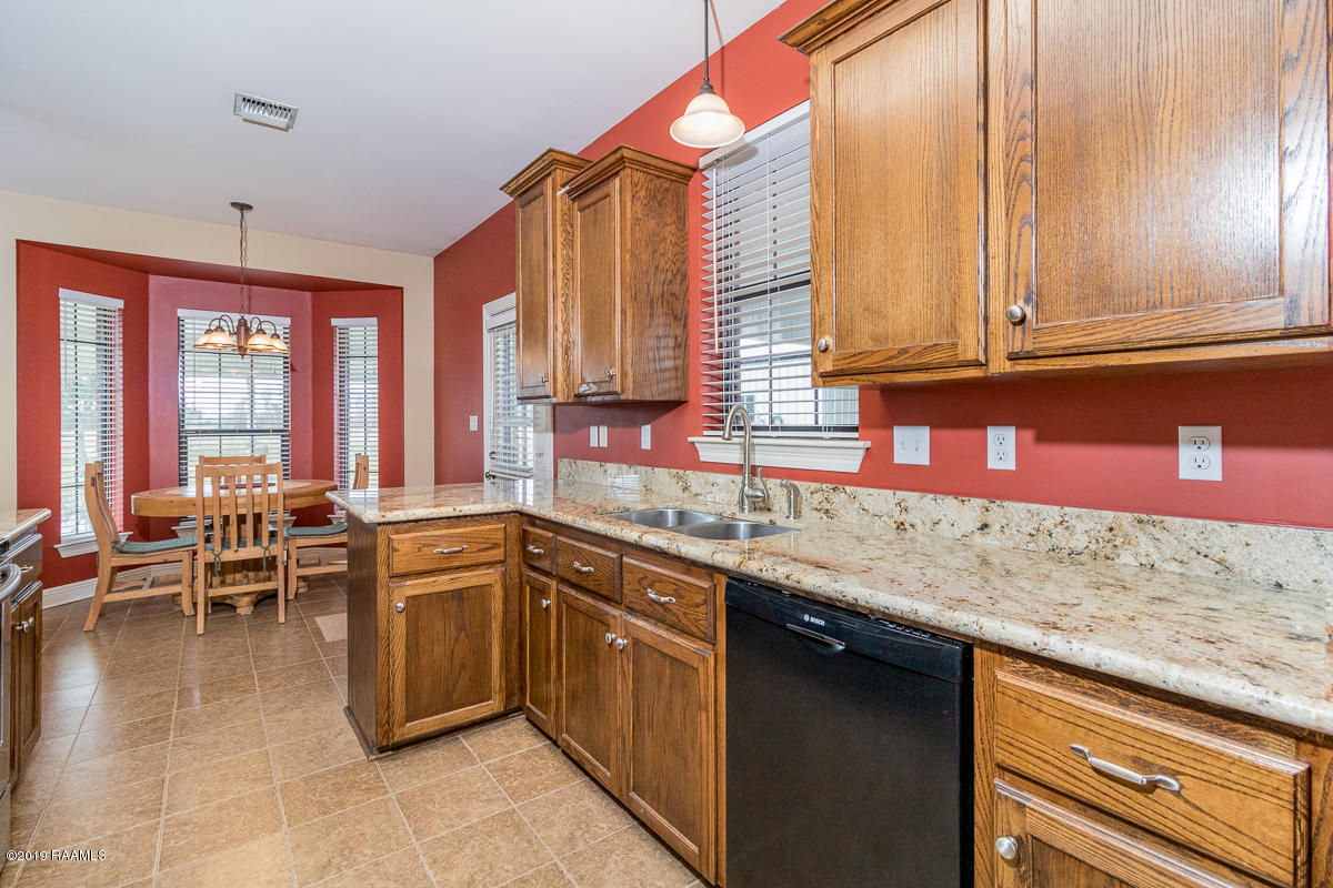 1718 Crepe Myrtle Road Rayne, LA 70578 - Photo 7 of 27