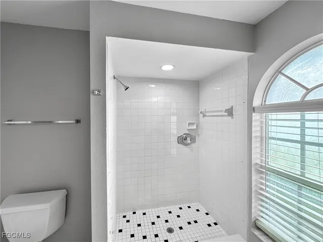 $2,045 | 5823 Buchanan Road, Venice, FL 34293