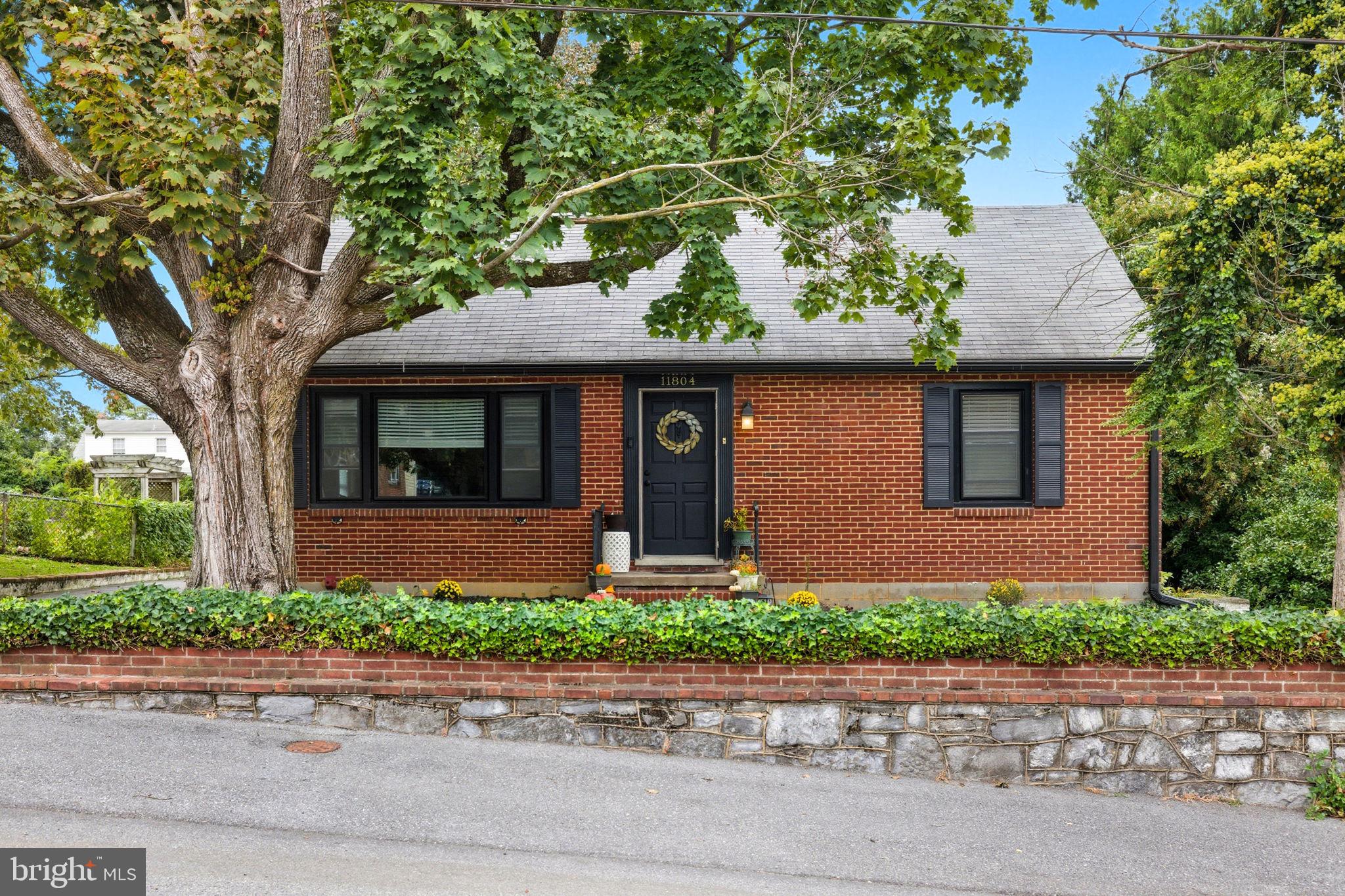 11804 Clearview Road Hagerstown, MD 21742 - Photo 1 of 63 Beautiful Cape Code Home
