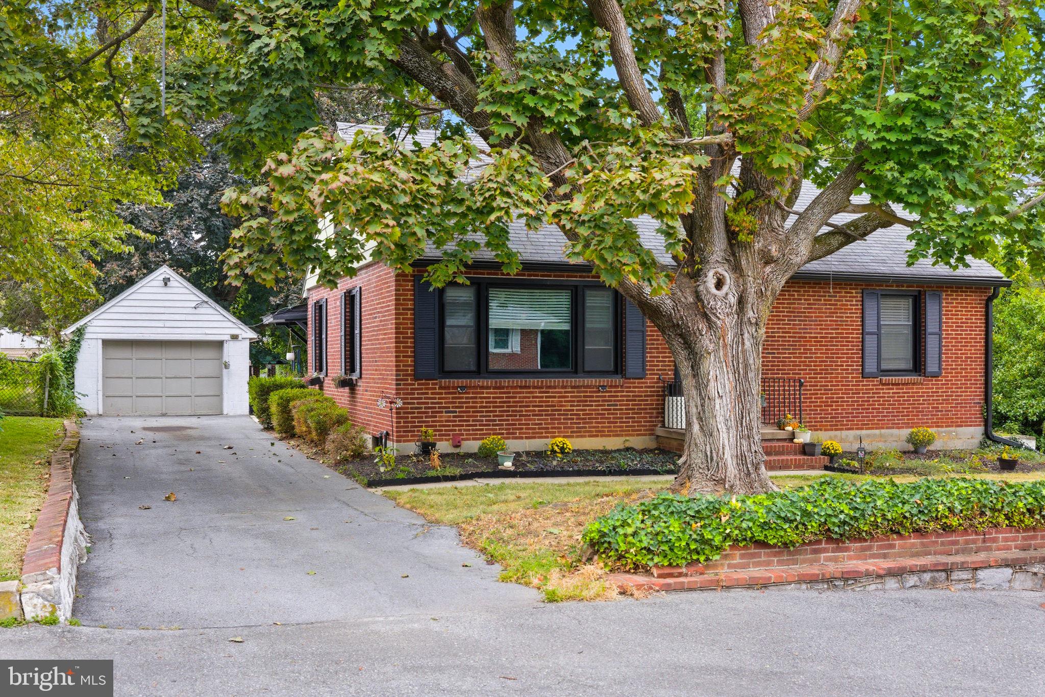 11804 Clearview Road Hagerstown, MD 21742 - Photo 3 of 63 Gallery Image 3