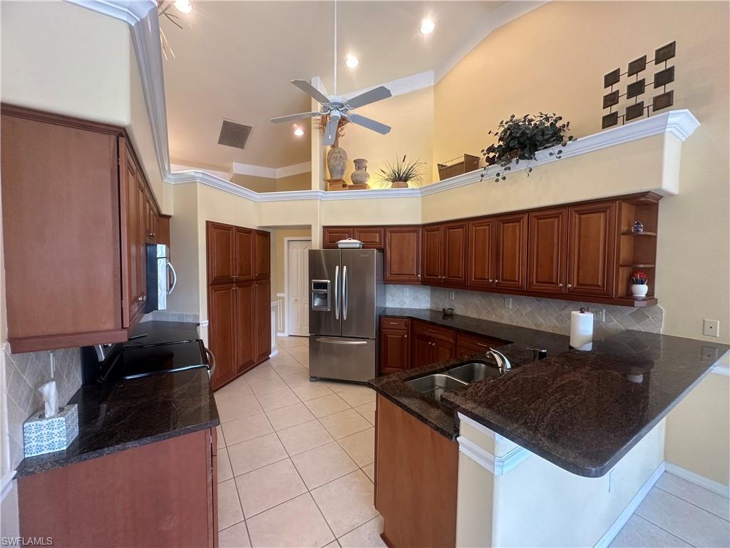 2109 Morning Sun Lane Naples, FL 34119 - Photo 15 of 34