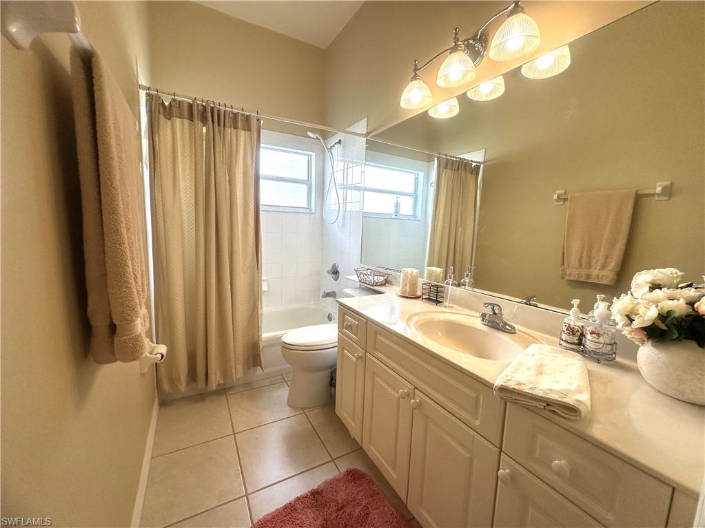 2109 Morning Sun Lane Naples, FL 34119 - Photo 6 of 34