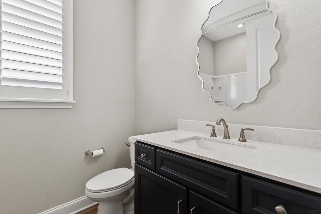75226 Red Twig Way Yulee, FL 32097 - Photo 58 of 100 Spare hall bathroom