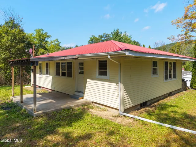 $229,900 | 102 Robert Street, Richmondville, NY 12149