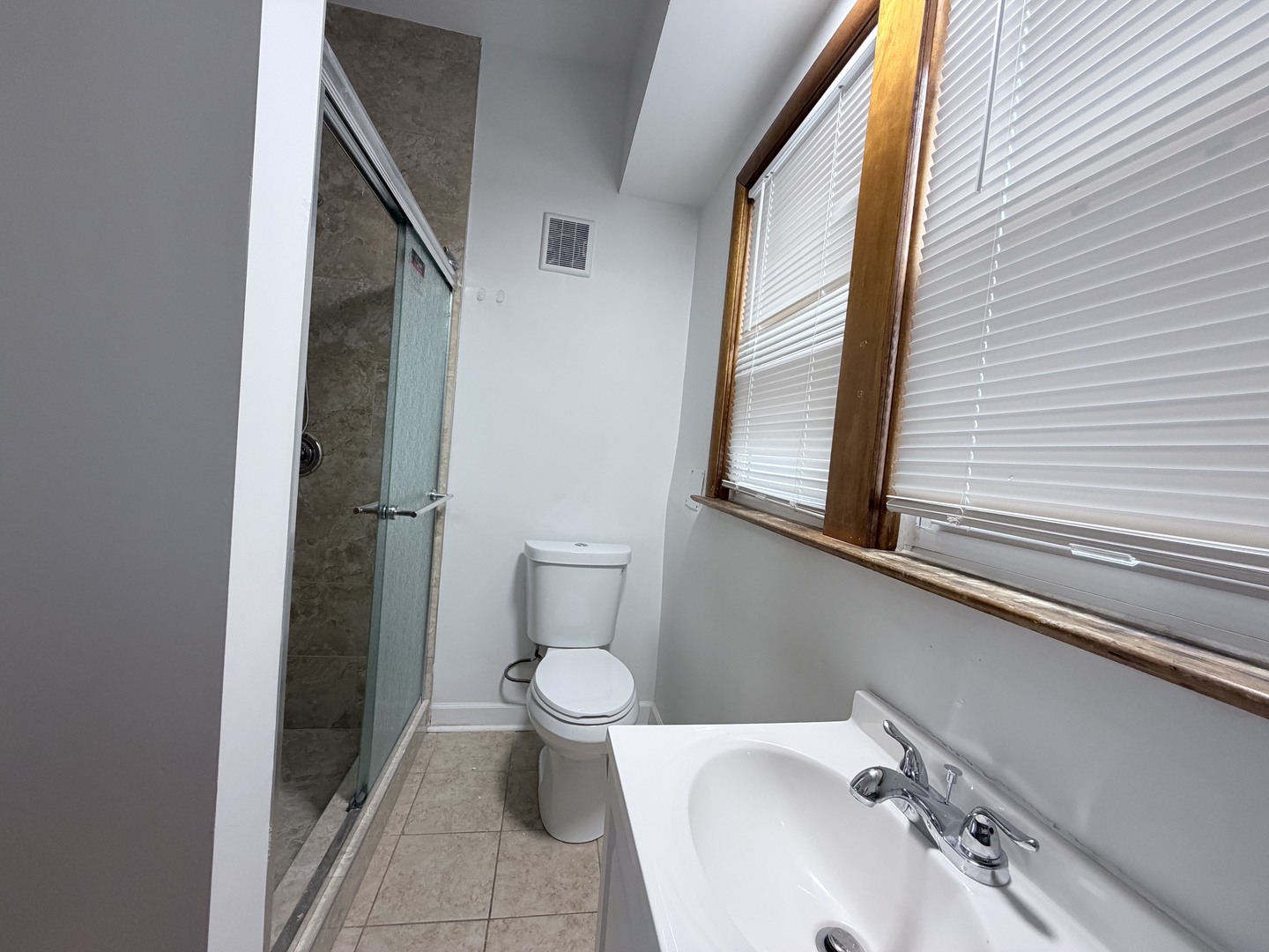 1633 West 38th Street, Unit 2 Chicago, IL 60609 - Photo 13 of 17