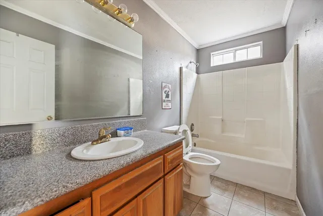 $575,000 | 810 Oakmont Lane, Lake Arrowhead, CA 92352