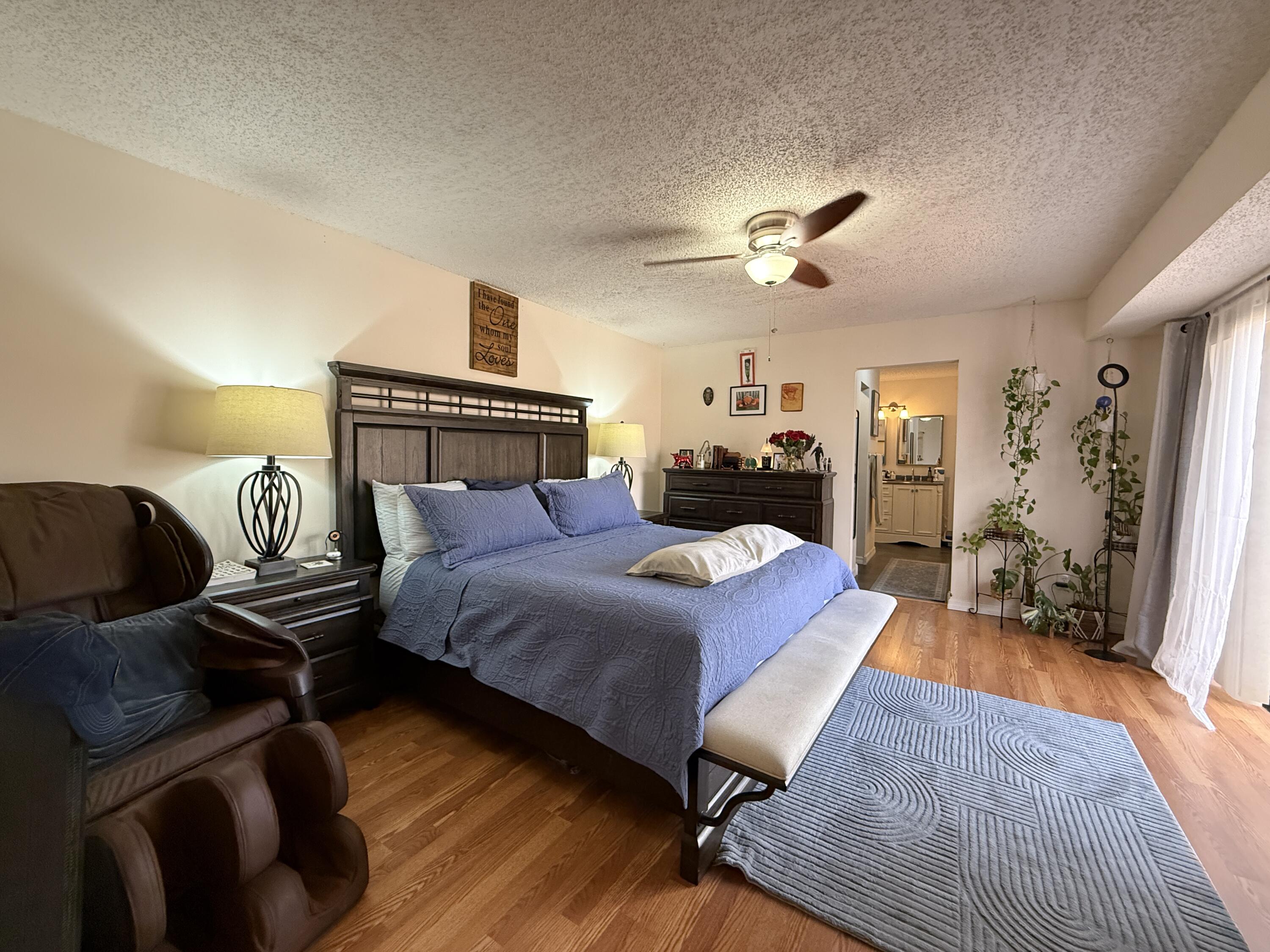 1021 Springdale Circle Palm Springs, FL 33461 - Photo 11 of 32 11 - Master Bedroom