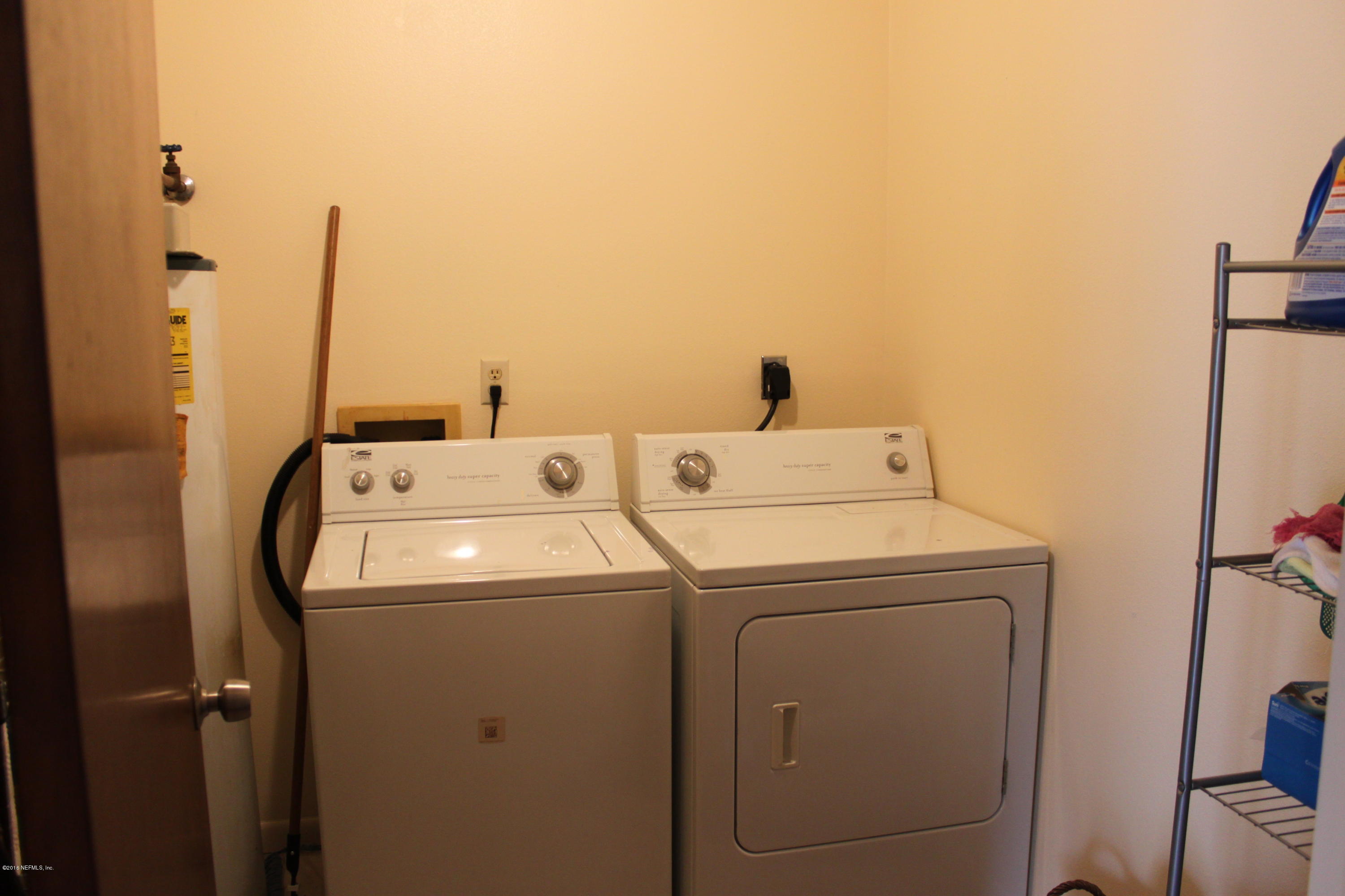 123 Park Road Interlachen, FL 32148 - Photo 8 of 14 Utility room