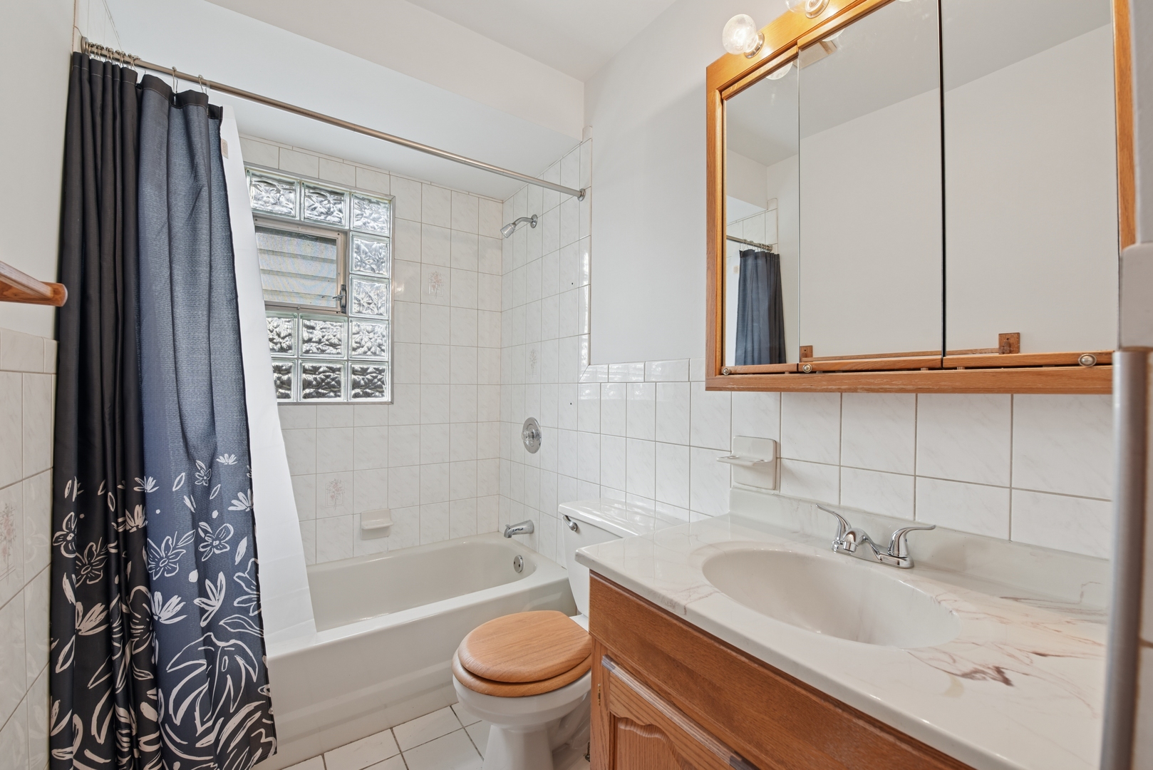 325 East Prairie Avenue Lombard, IL 60148 - Photo 10 of 31