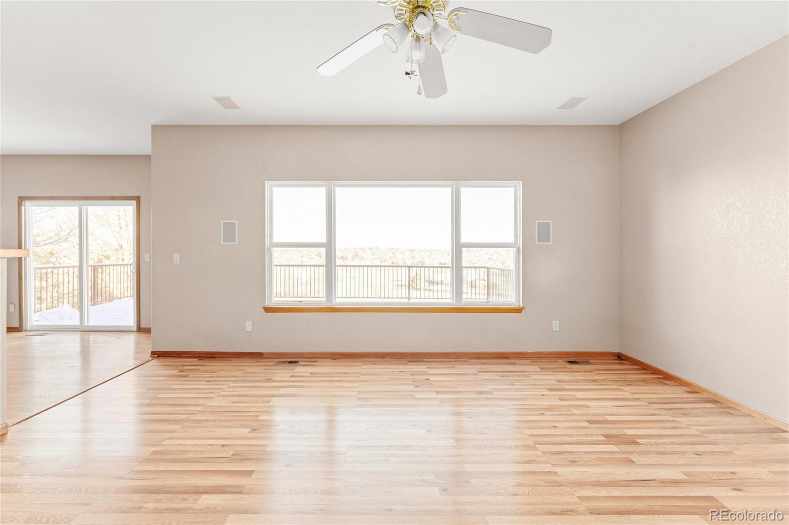 17771 East Maplewood Circle Aurora, CO 80016 - Photo 11 of 46