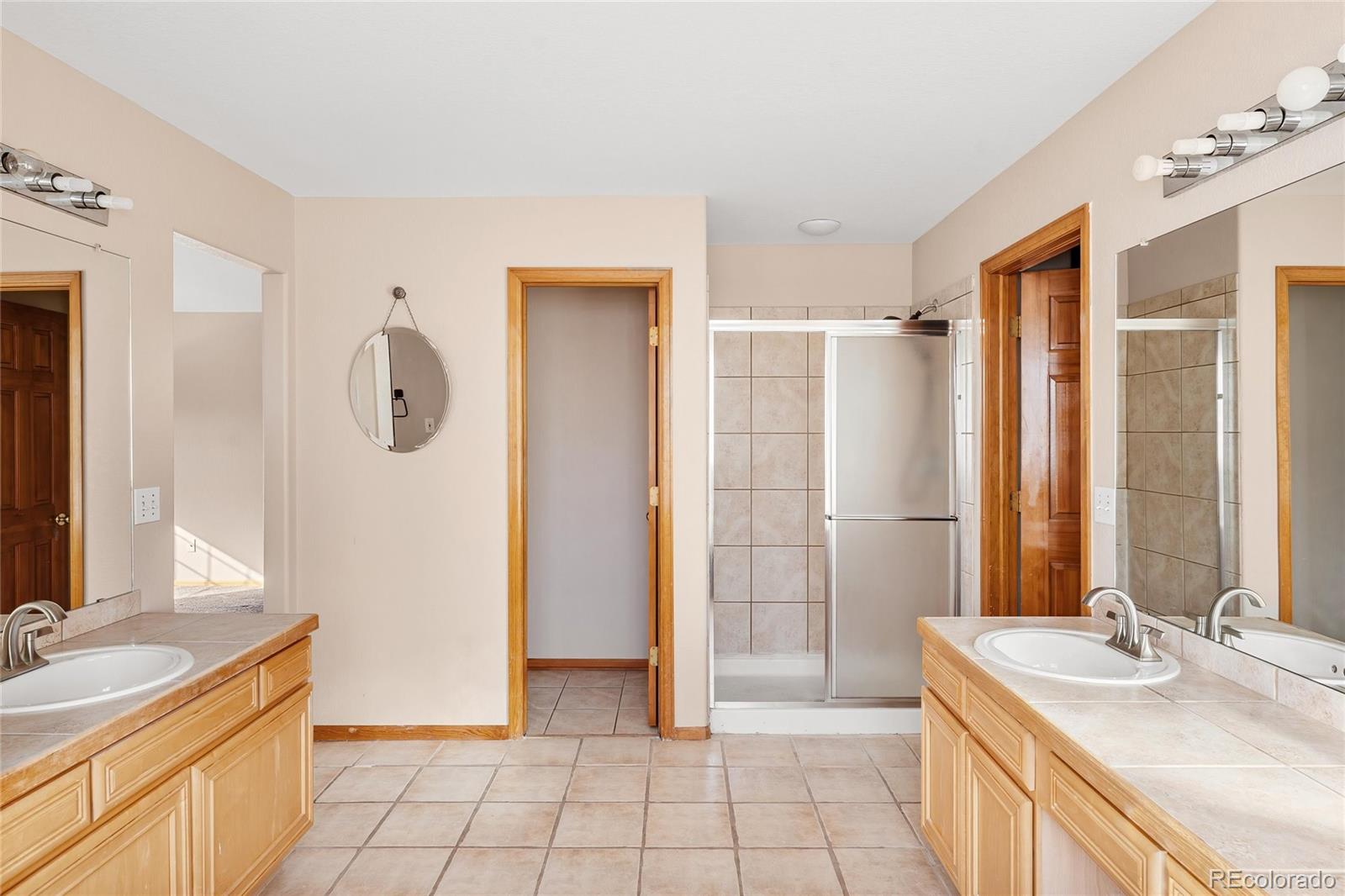 17771 East Maplewood Circle Aurora, CO 80016 - Photo 26 of 46