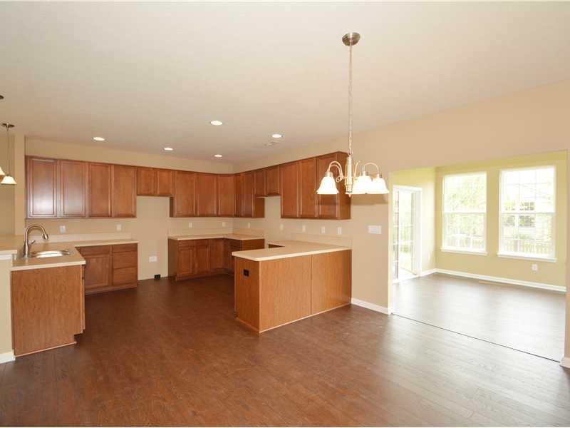 2533 Winterhawk Road Greenwood, IN 46143 - Photo 3 of 7 Gallery Image 3