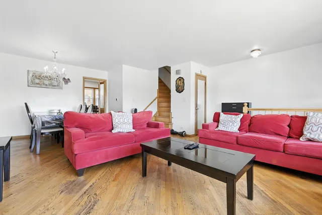 $333,000 | 8803 North Grand Street, Niles, IL 60714