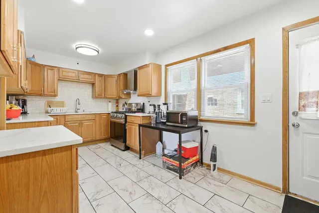 $333,000 | 8803 North Grand Street, Niles, IL 60714