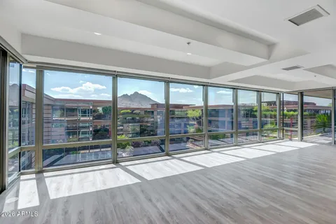 $1,650,000 | 7137 East Rancho Vista Drive, Unit 7008, Scottsdale, AZ 85251