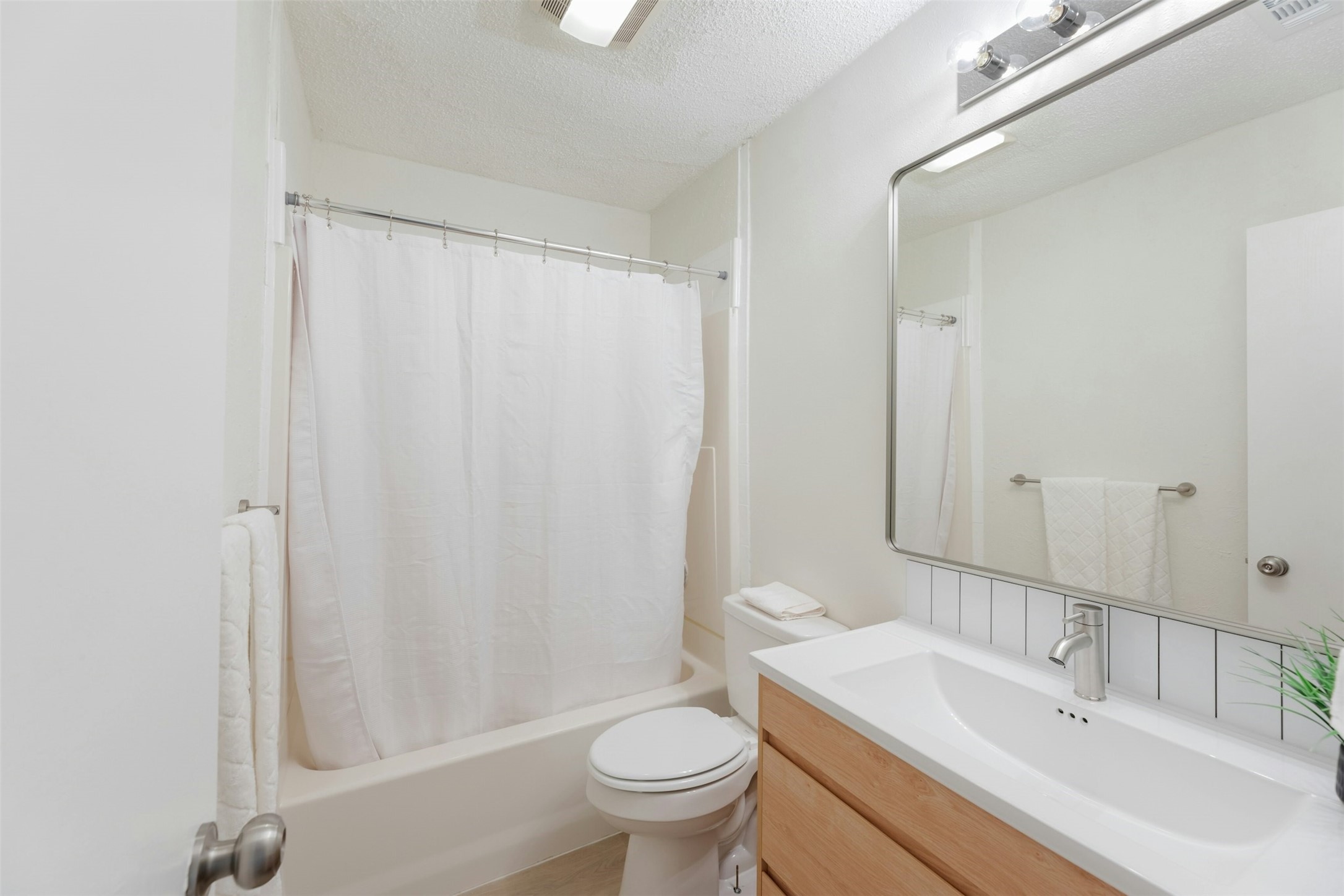 11603 Walnut Ridge Drive, Unit B Austin, TX 78753 - Photo 19 of 22