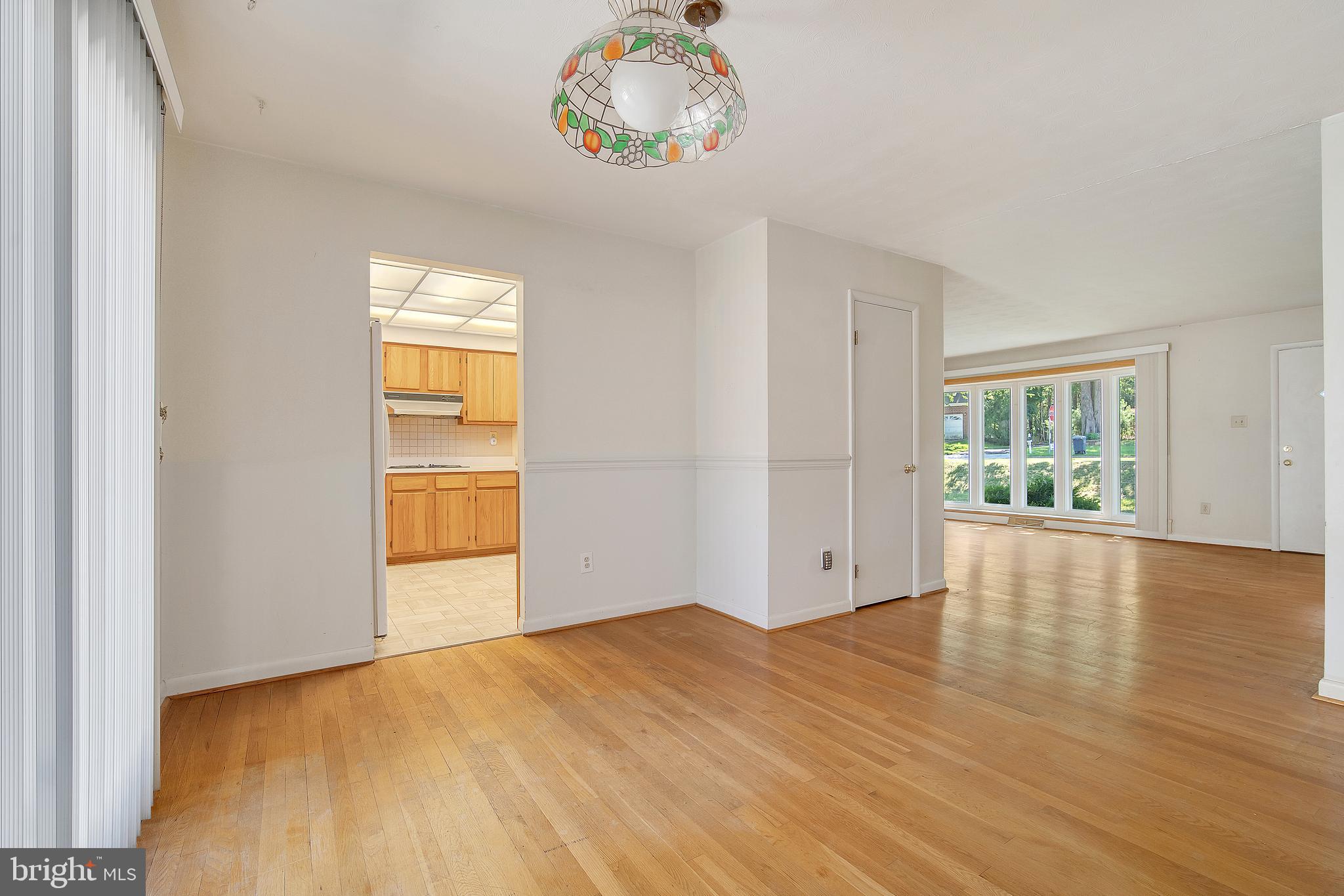 15710 Bond Mill Road Laurel, MD 20707 - Photo 6 of 27 Gallery Image 6