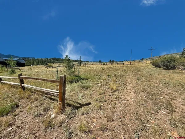 $165,000 | 235 Bee McClure Drive, Creede, CO 81130