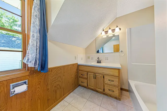 $228,000 | 104 River Street, Jackson, MN 56143